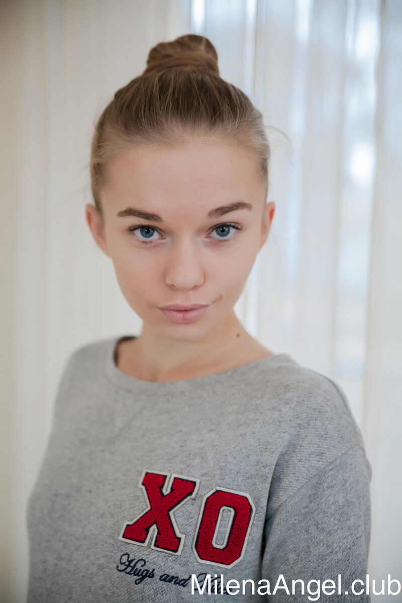 Аня, 22 года, 2 размер груди